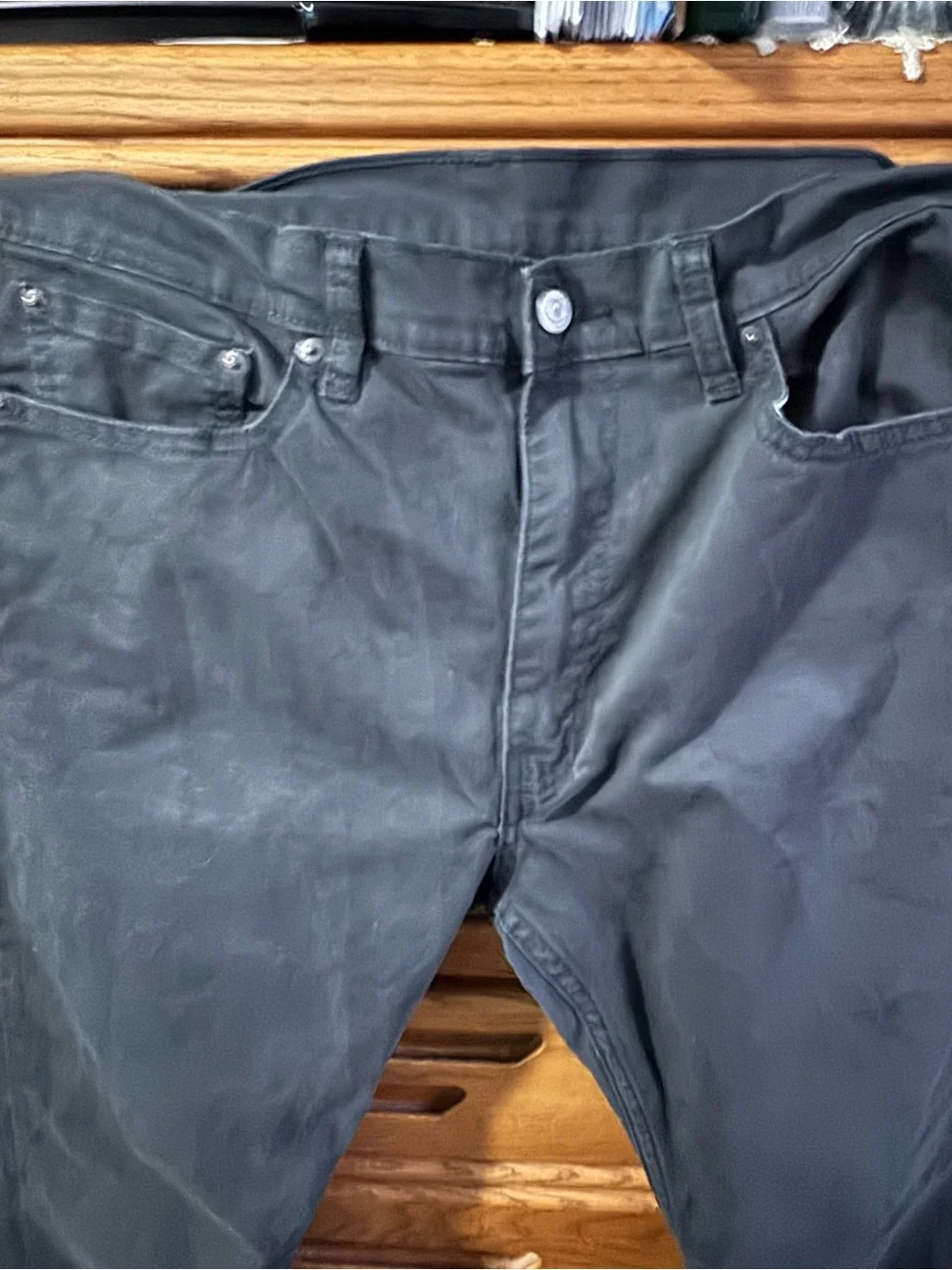 Levi's 513 Slim Straight Jeans in Charcoal Black